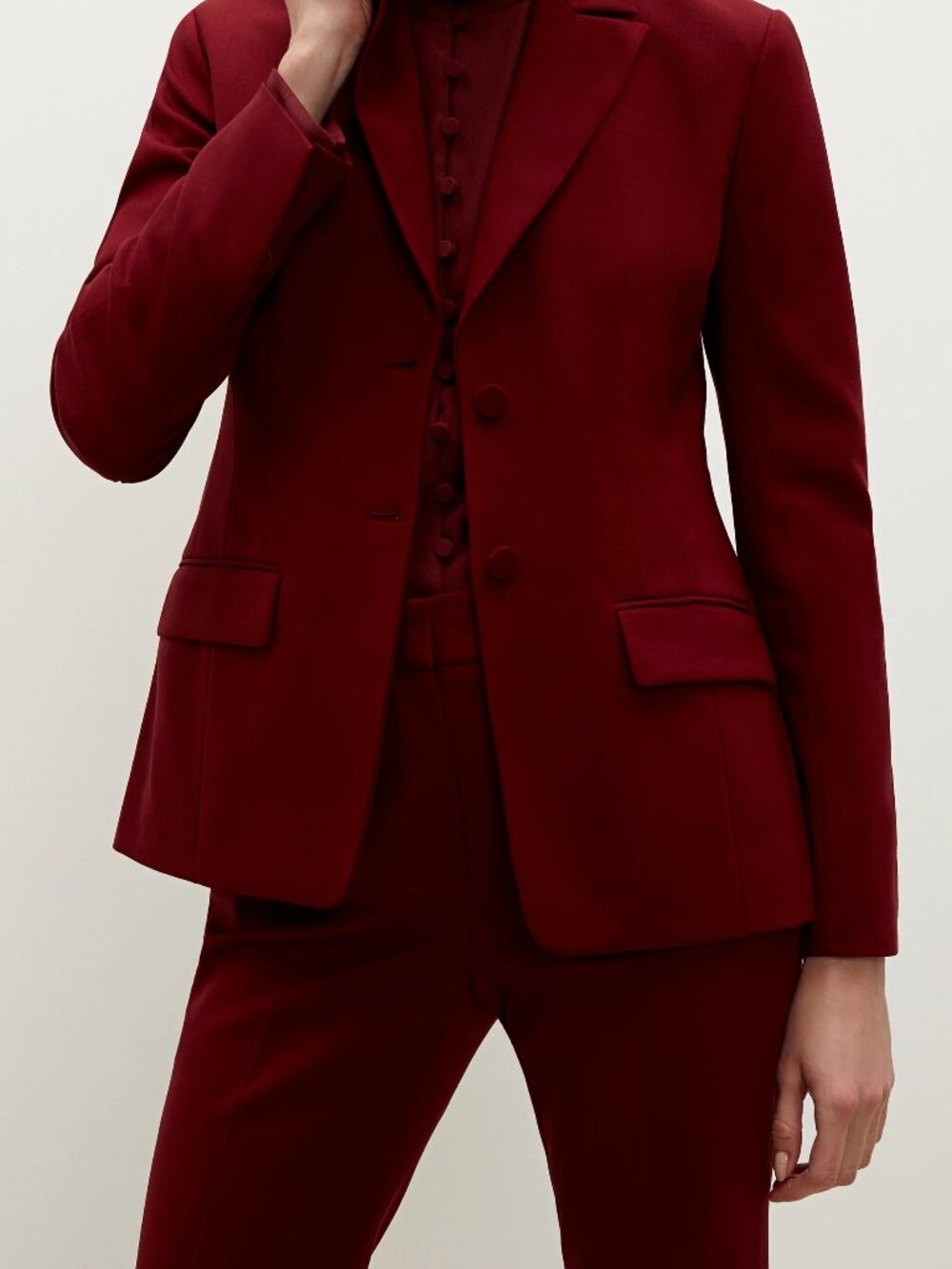 MM.LaFleur Burgundy Tailored Blazer - Picture 2 of 15